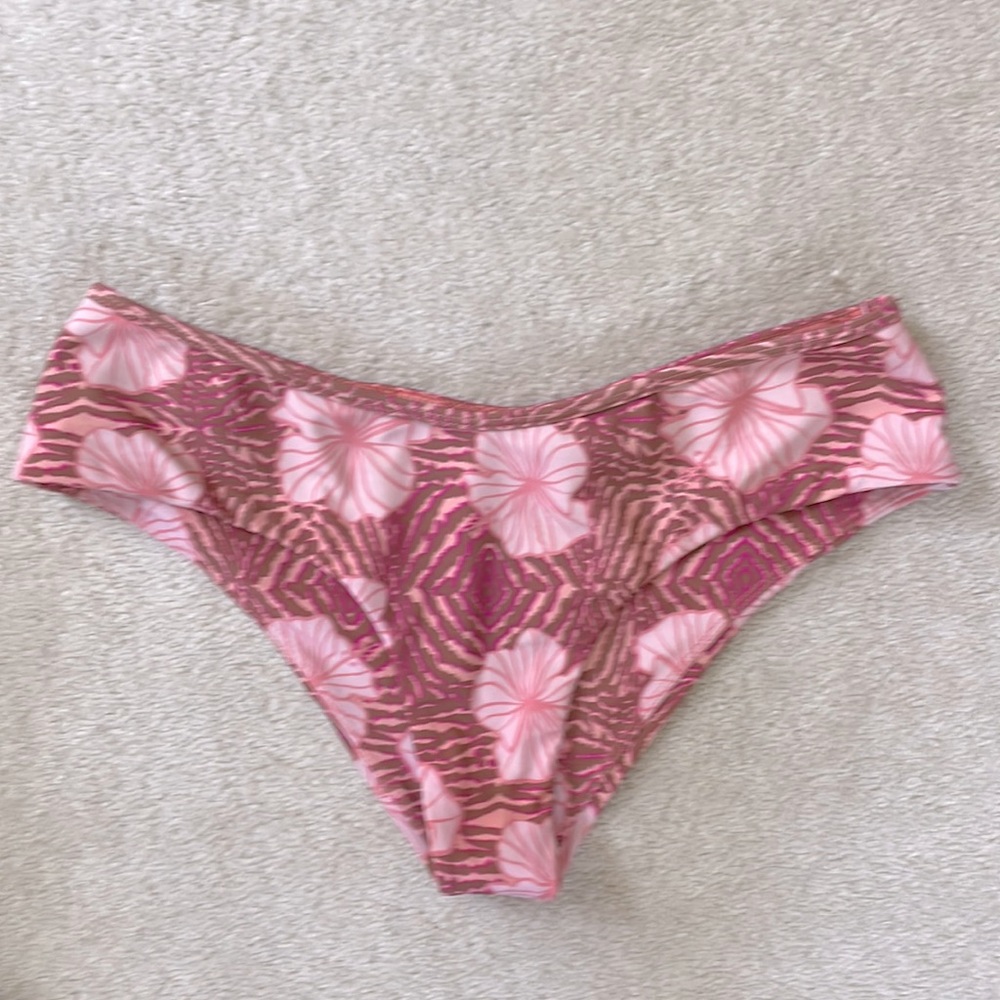 Benoa Swim Emma bikini bottom in Wild Thing